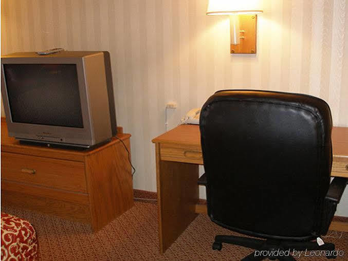 Econo Lodge Allentown Bagian luar foto